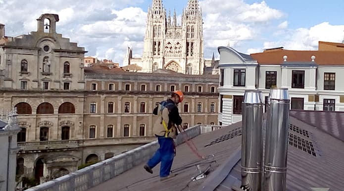 instalacion-lineas-vida-zaragoza