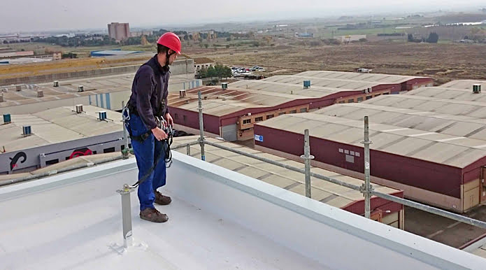 nstalacion-punto-anclaje-lineas-vida-wittur-spain-zaragoza-3