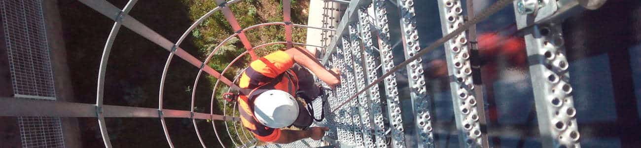 instalacion-lineas-de-vida-verticales_04 (2)
